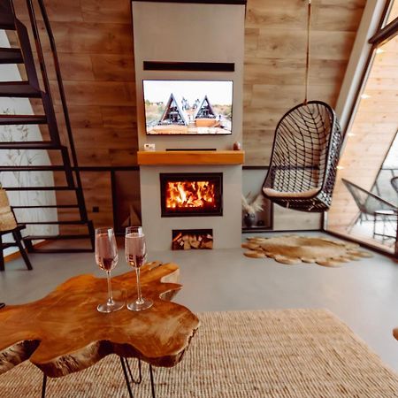A-By The Lake - Private A Frame Villas Caciulati Dış mekan fotoğraf